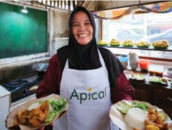 Apical Dorong Pertumbuhan UMKM Lewat Pendampingan Warung Kuliner Lokal