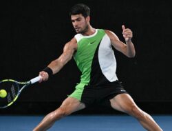 Carlos Alcaraz Siap Bikin Zverev ‘Berkeringat’ demi Rekor Bersejarah