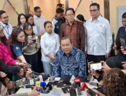 Jawab Tuntutan Pasca IHSG Anjlok, Dirut BEI Iman Rachman Mengundurkan Diri