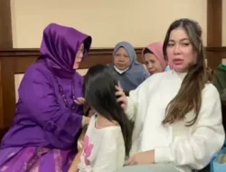 Hadiri Sidang Ammar Zoni, Dokter Kamelia Datang Bersama Arumi: Momen Haru Pertemuan Ayah dan Anak