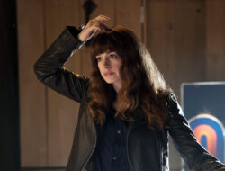 Anne Hathaway Kembali Menyapa Penggemar di Netflix lewat Film Colossal