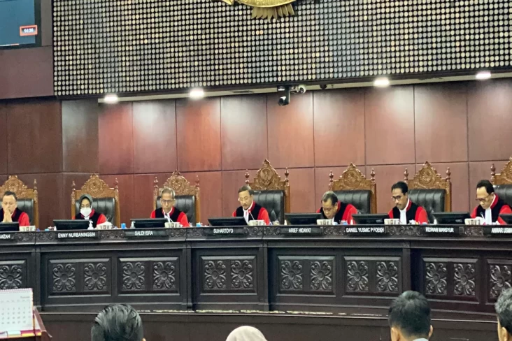 Arief Hidayat Pimpin Putusan Terakhir MK