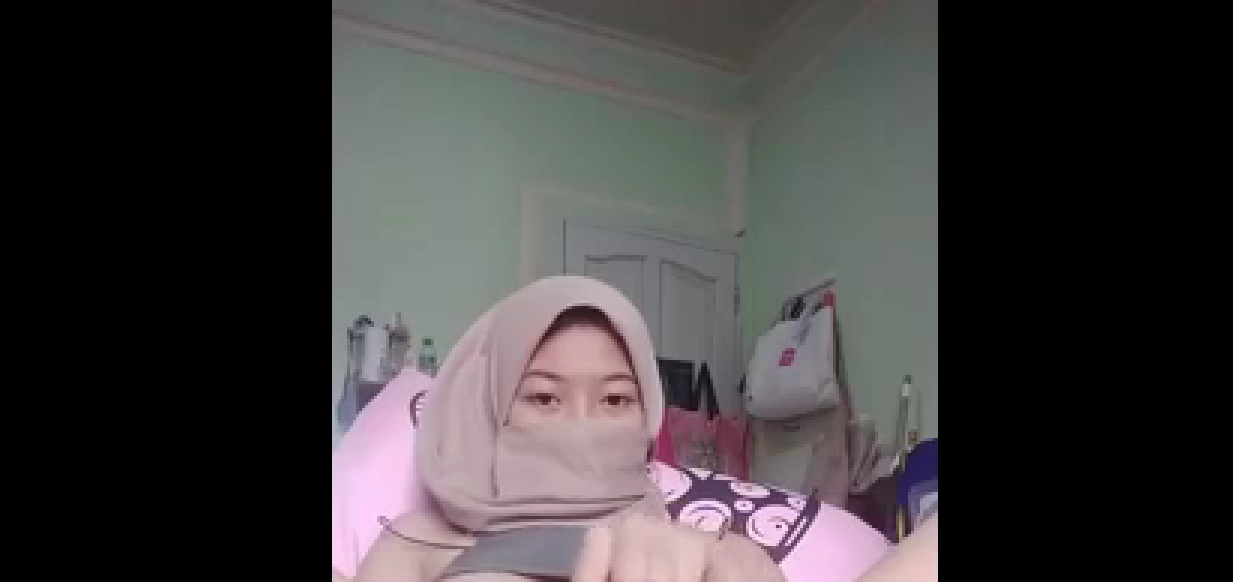 Cukur Kumis Viral, Video Durasi 2 Menit 6 Detik Bikin Heboh Warganet