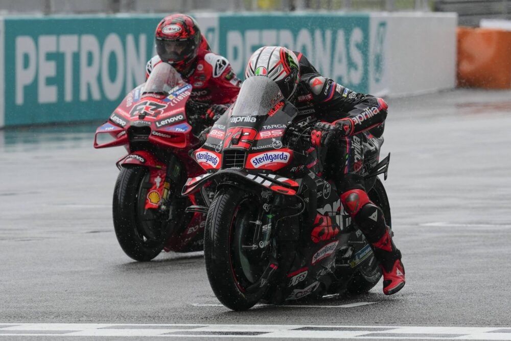 Francesco Bagnaia Bersama Aprilia