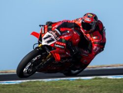 Hasil Race 1 WSBK Australia 2026, Nicolo Bulega Raih Kemenangan