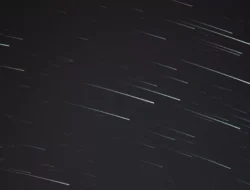 Hujan Meteor Alpha Centaurid Puncak 8 Februari 2026, Waktu Terbaik Menatap Langit Malam