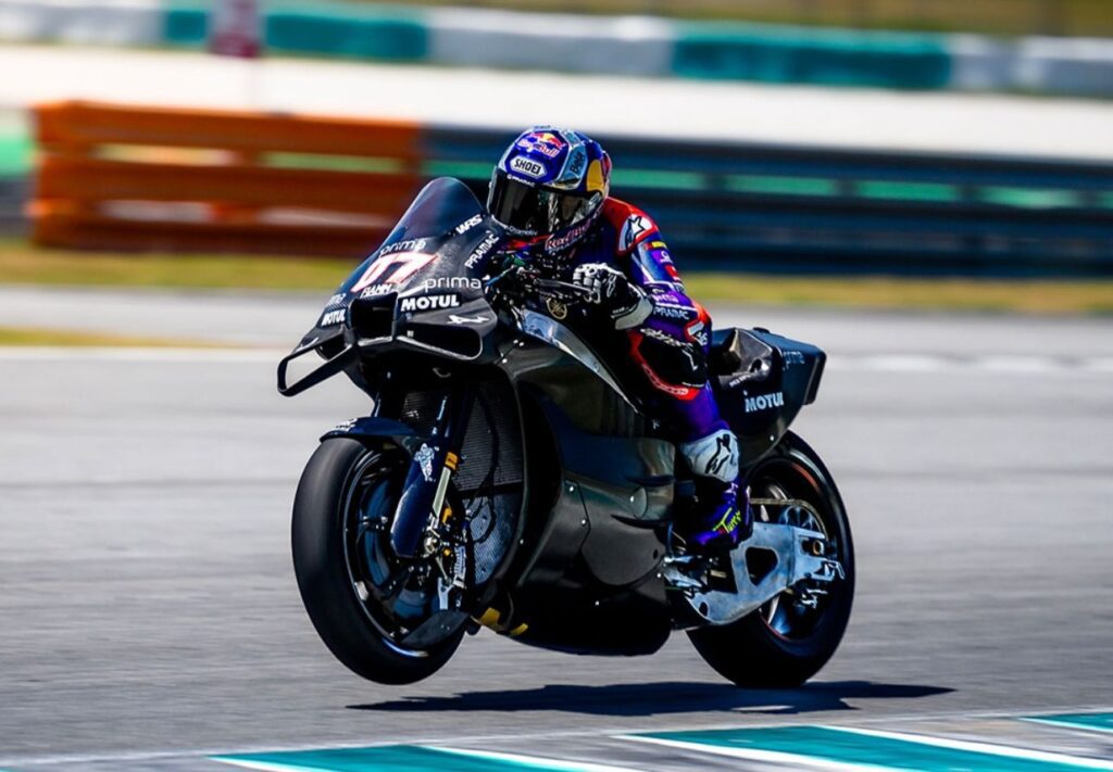 Mattia Pasini dan Toprak Razgatlioglu