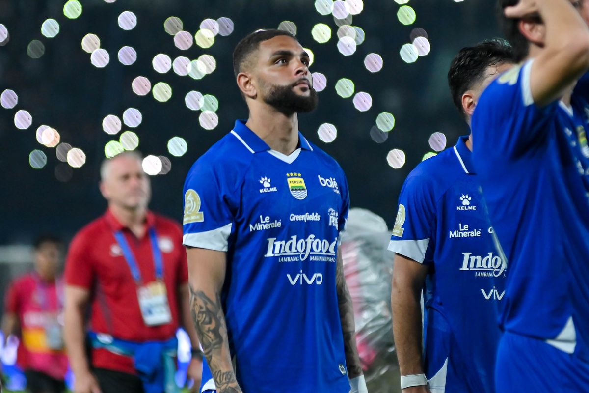 Persib Bandung Tertinggal 0-3 dari Ratchaburi, Bojan Hodak Soroti Lini Tengah