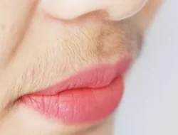Heboh Video Cukur Kumis Viral di TikTok, Isi Konten yang Tak Terduga Picu Peringatan Warganet