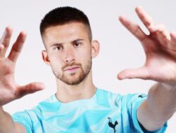 Drama Guglielmo Vicario Dicadangkan, Tottenham Dibantai Atletico 2-5