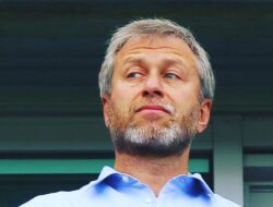 Roman Abramovich Tegang Soal Dana Chelsea £2,5 Miliar yang Masih Tertahan