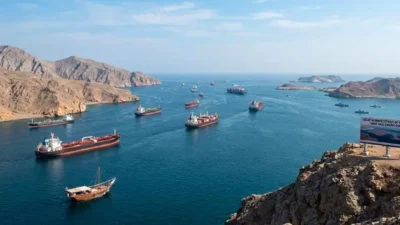 Trump Klaim Buka Selat Hormuz Secara Permanen untuk China dan Dunia