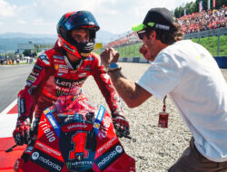 Peran Valentino Rossi Bangkitkan Mental Bagnaia di Musim Sulit