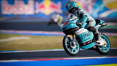 Adrian Fernandez Raih Podium Kedua di Moto3 Spanyol 2026