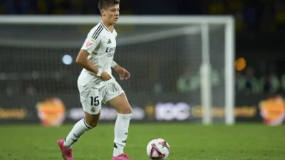 Arda Güler Bersinar di Allianz Arena, Cetak Dua Gol Spektakuler