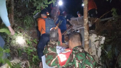 Helikopter Jatuh di Sekadau