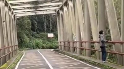Jembatan Cangar Viral