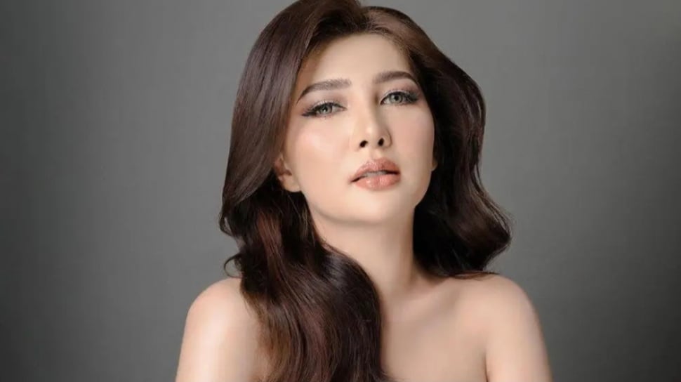 Jeni Rahmadial Fitri, Eks Puteri Indonesia Ditangkap Polda Riau