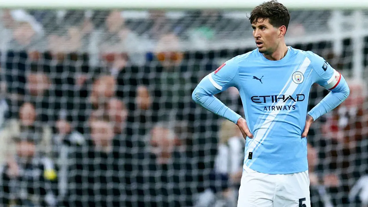 John Stones Tinggalkan Manchester City
