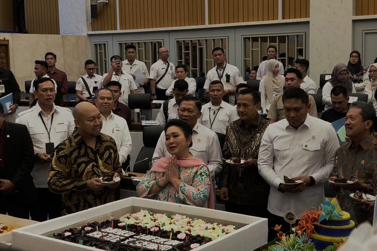 Kejutan Spesial Didit Prabowo untuk Titiek Soeharto di Hari Ulang Tahun Ke-67