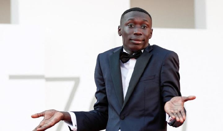 Kontroversi Transaksi Miliaran Dolar Khaby Lame: Dari Raja TikTok hingga Jerat Saham Spekulatif