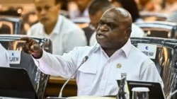 Natalius Pigai Sayangkan Pelaporan Akademisi Feri Amsari Terkait Kritik Kebijakan