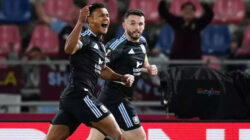 Ollie Watkins Bersinar