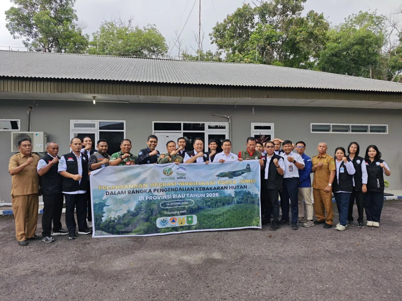 Operasi Modifikasi Cuaca BMKG Diperkuat di Riau untuk Tekan Karhutla