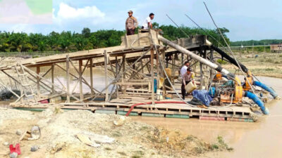 Pertambangan Emas Tanpa Izin di Kuantan Singingi