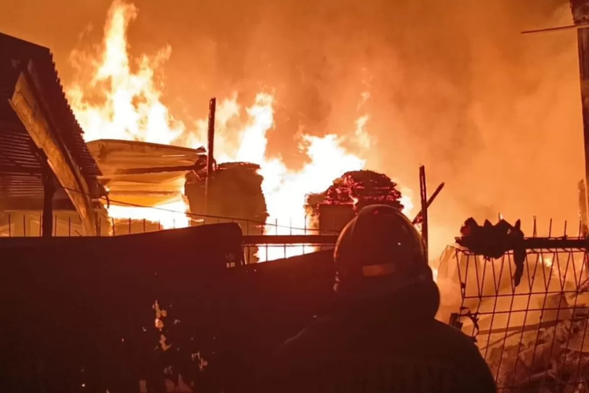 Rumah Saksi Kasus Korupsi di Bekasi Diduga Dibakar