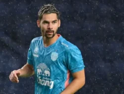 Sandy Walsh Ukir Sejarah Juara Liga Thailand