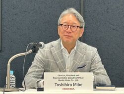 Toshihiro Mibe Soroti Ketertinggalan Honda di Era EV Tiongkok