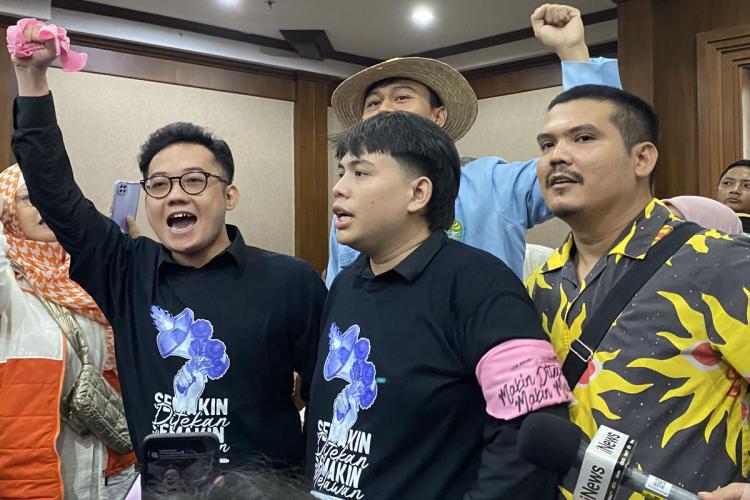 Vonis Bebas Delpedro Marhaen