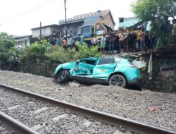 Ditjen Hubdat Panggil Operator Taksi Green SM Usai Insiden KRL di Bekasi Timur