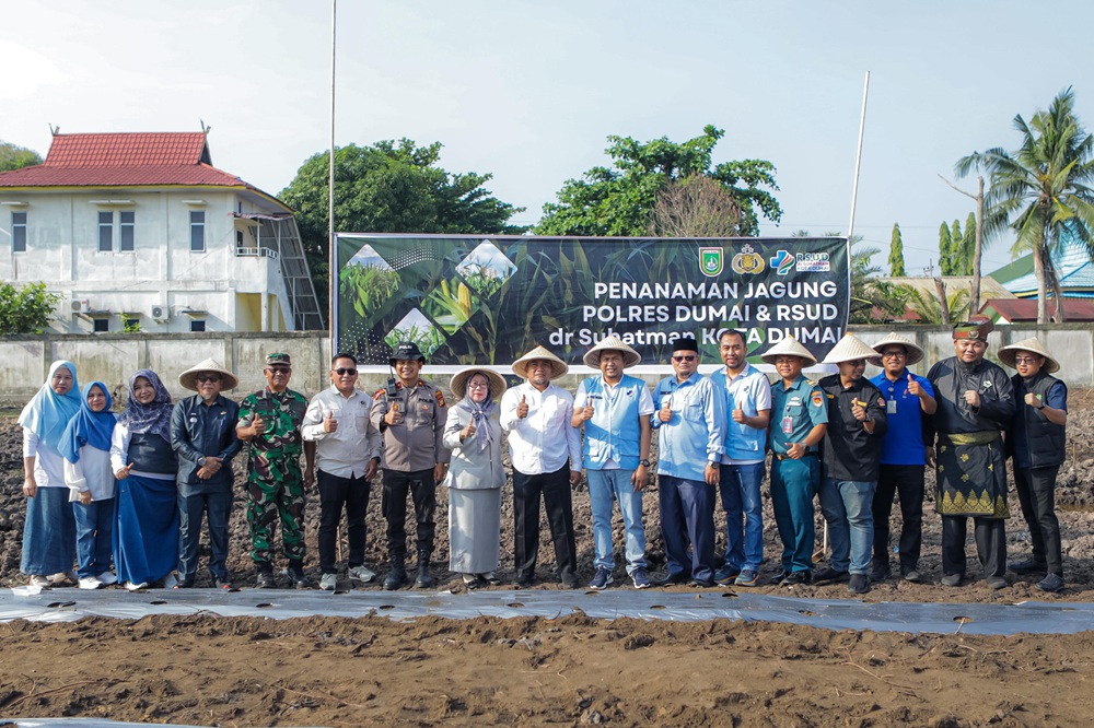 Green Policing, Pemko Dumai Dukung Penanaman Jagung di RSUD dr Suhatman