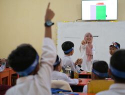 Guru Indonesia, Jejak Cerdas Mencerdaskan Malaysia