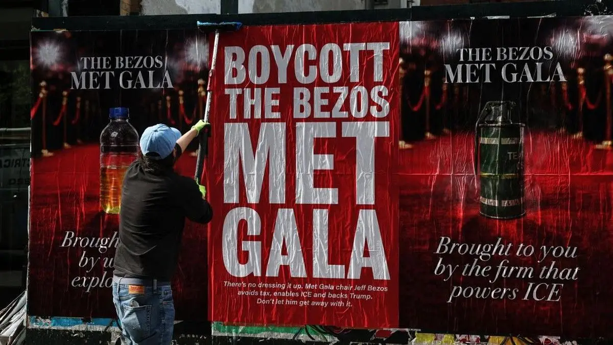 Kontroversi Jeff Bezos di Met Gala Picu Gelombang Protes Global