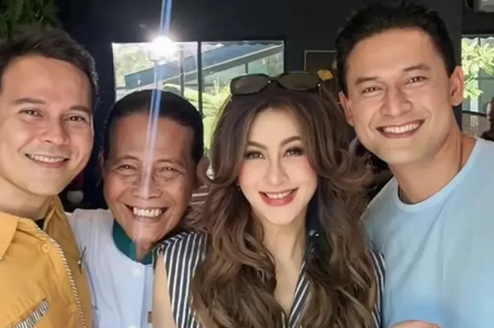 Potret Terbaru Diana Pungky Bersama Pemeran Jinny Oh Jinny Curi Perhatian Publik