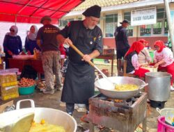 Aksi Heroik Chef Prancis di Tengah Bencana Longsor Cisarua, Rela Masak Halal hingga Tempuh 33 Km