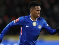 Estevao Willian Pilih Chelsea, Tolak Tawaran Klub Premier League Lain