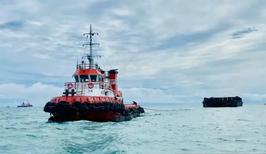 Ledakan Kapal Musaffah 2 di Selat Hormuz