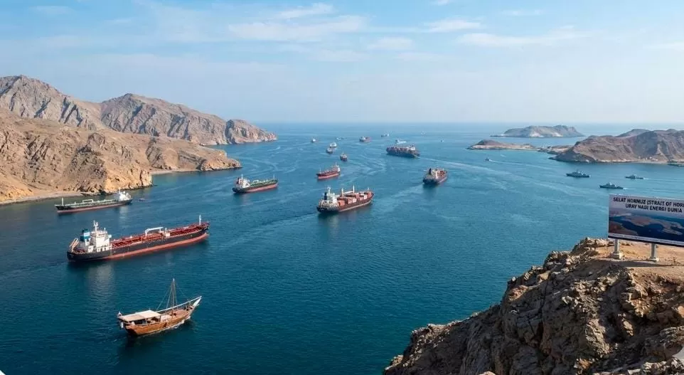 buka Selat Hormuz