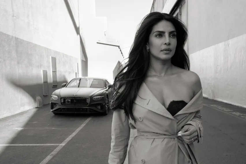 Bentley Resmi Gandeng Priyanka Chopra