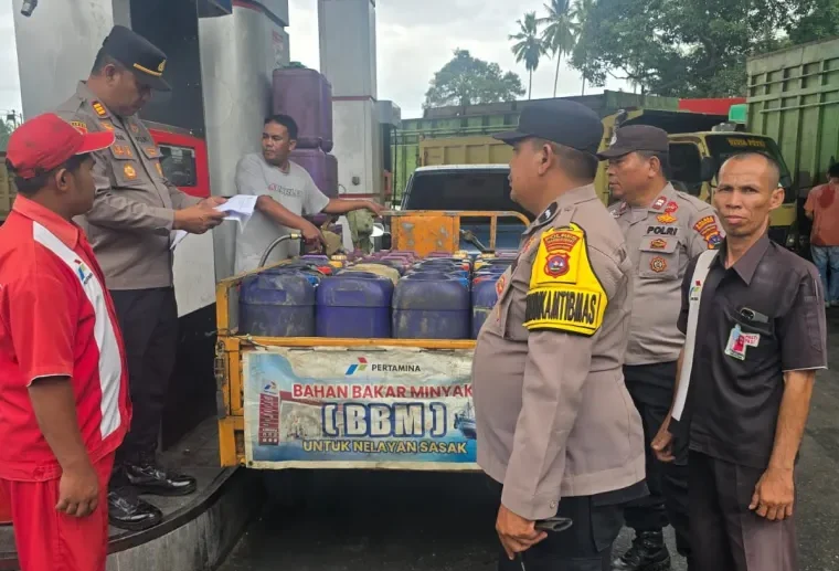 Subsidi Tepat BBM Nelayan Dipastikan Aman, Polisi Lakukan Pengawasan Ketat