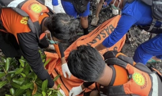 Tim SAR Temukan Penumpang Kapal Dumai Line di Selat Meranti