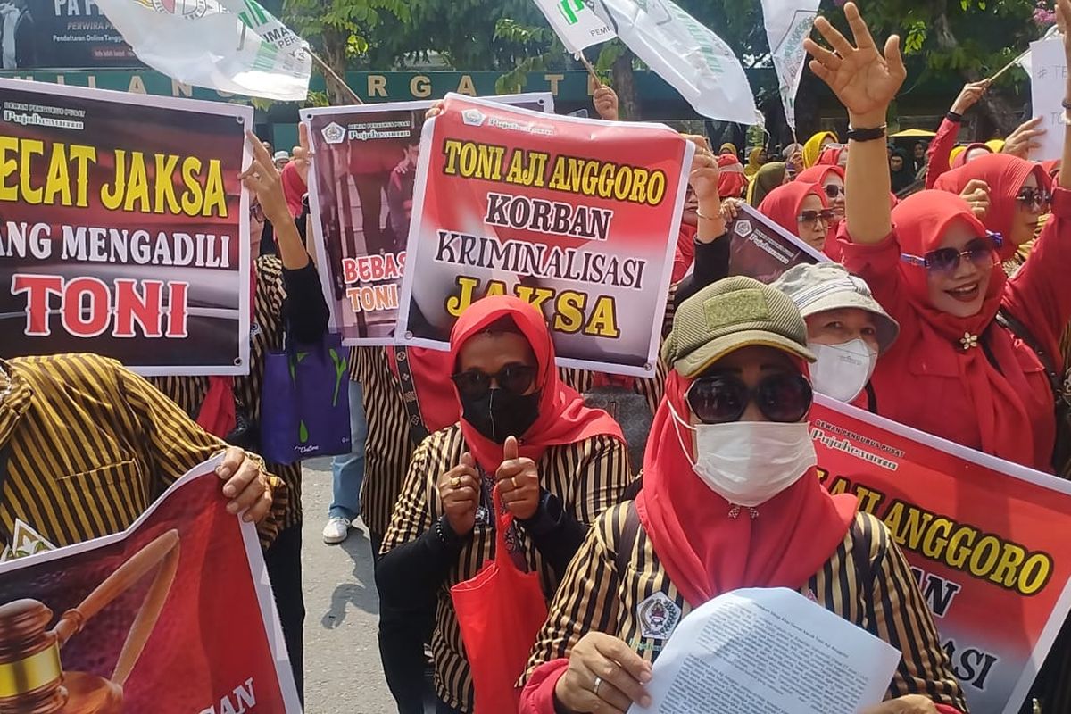 Toni Aji Anggoro