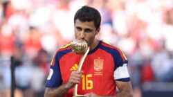 Pemain Terbaik Piala Dunia 2026, Rodri Raih Golden Ball Bersama Spanyol