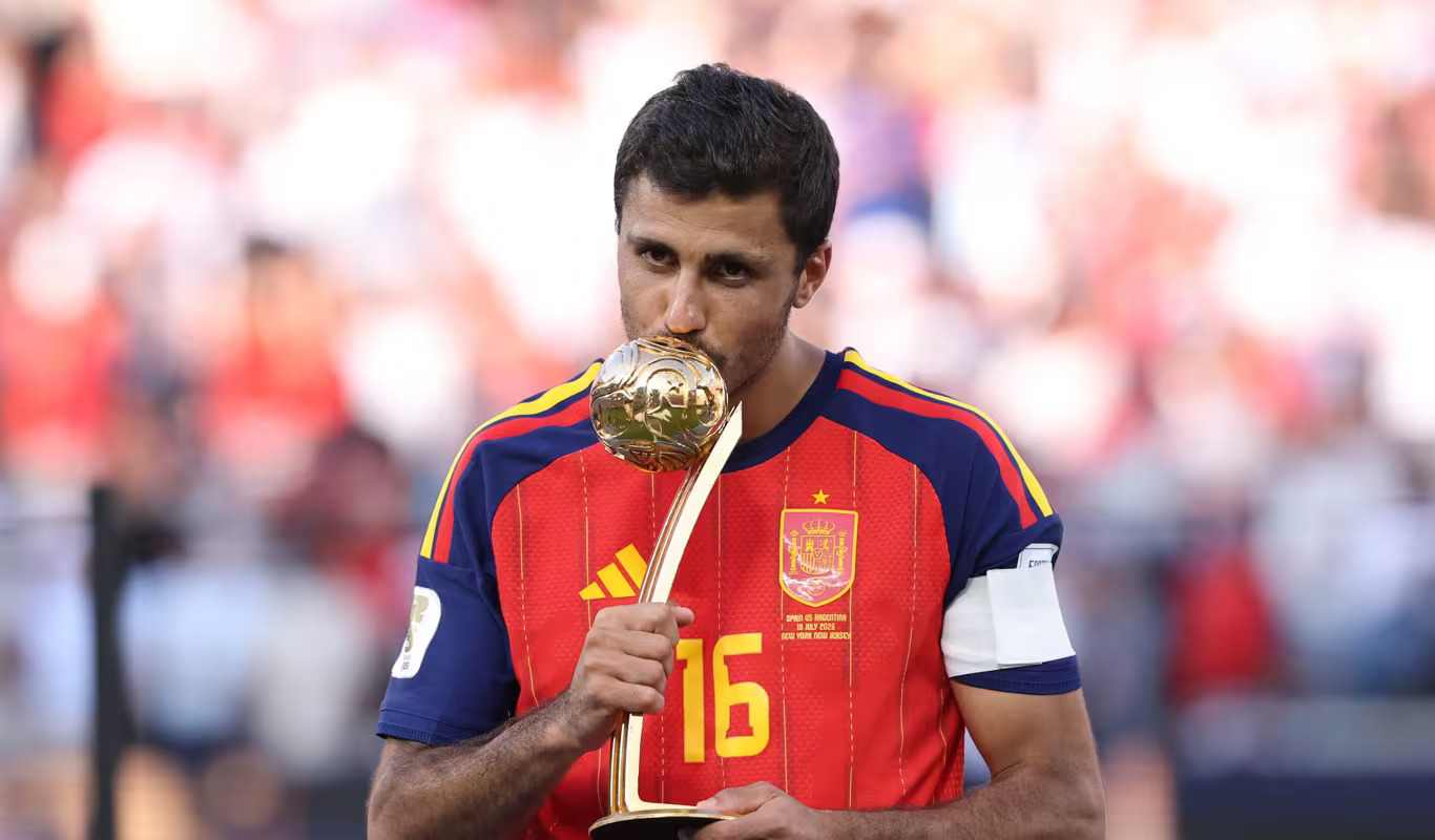 Pemain Terbaik Piala Dunia 2026, Rodri Raih Golden Ball Bersama Spanyol